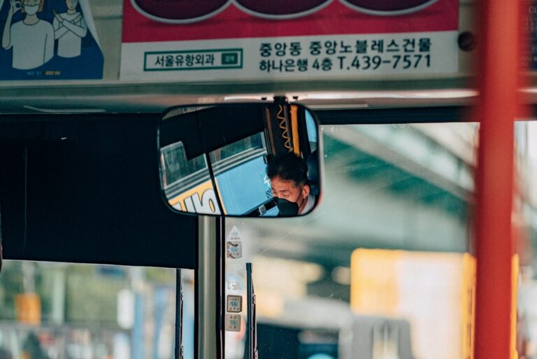 Jak wymienić filtr kabinowy w autobusie?